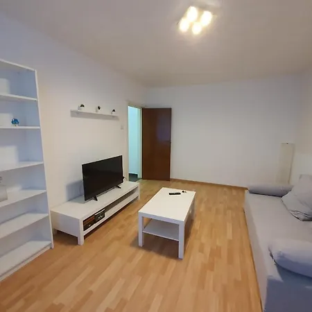 Apartament Berceni Lägenhet Bukarest
